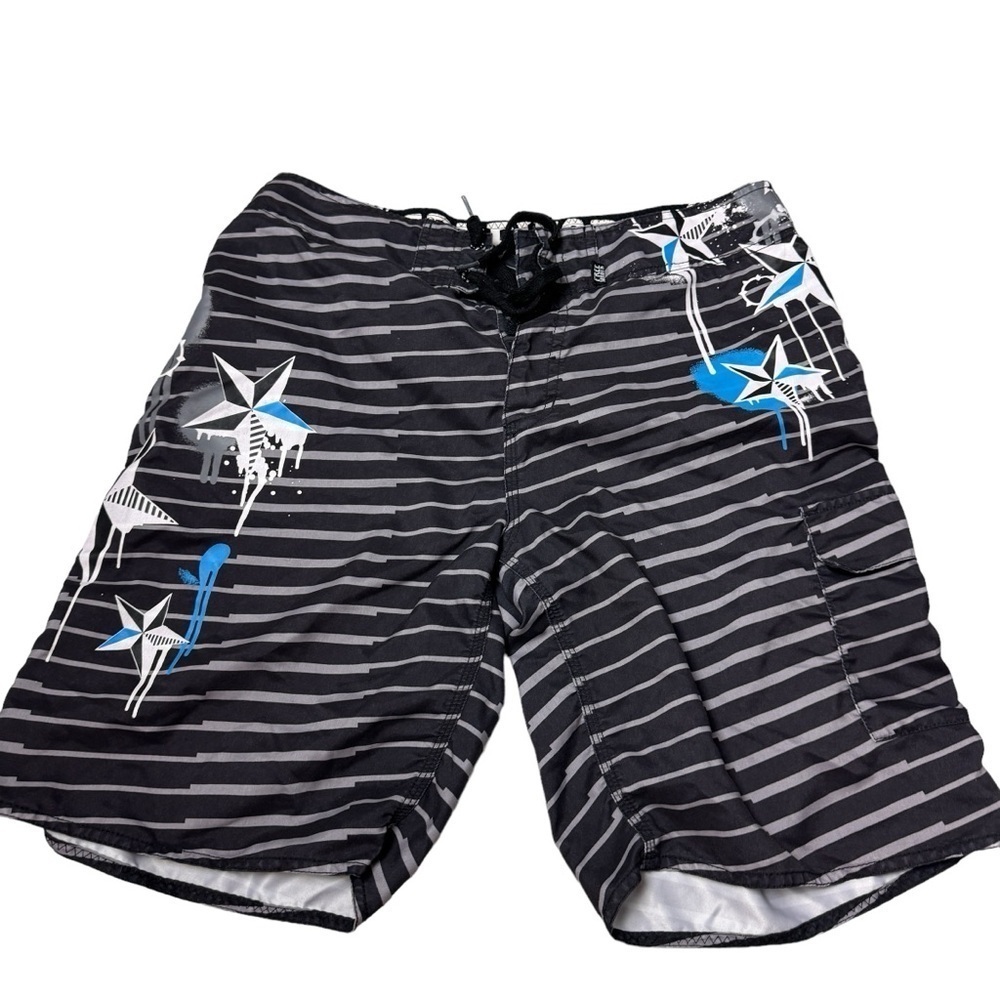 Freeworld board shorts size 34